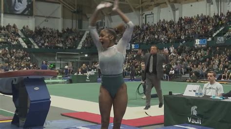 Play of the week: Nikki Smith steals the show for MSU Gymnastics – WLNS 6 News