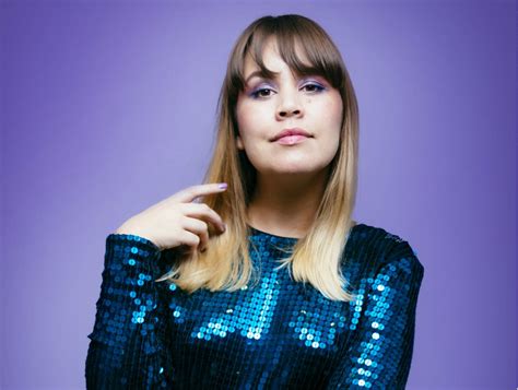 Bengalas presenta su álbum 'Goma de mascar', pop que va de lo personal ...