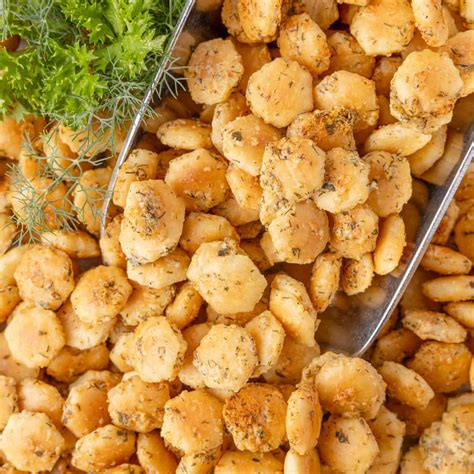Ranch Dill Oyster Crackers - The Chaotic Table