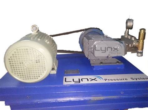 Triplex High Pressure Plunger Pumps - Lynx Pressure System
