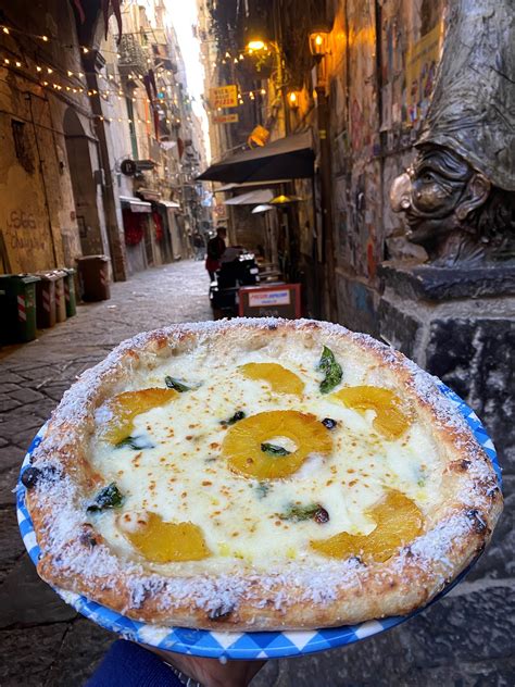 Naples Italy Pizza This Is One Of Best Pizzerias In Naples, Italy.