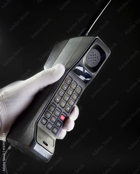 First Mobile Phone 的图像结果