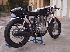 Cafe Racer Vs Brat by Road Map Mosaics Cafe Racer Project Brat Vs Cafe Racer Cafe Racer Vs Brat