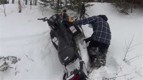 Snowmobile Fails Collection 的图像结果