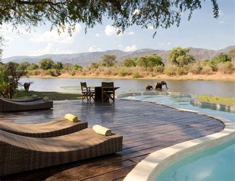 10 Enticing Pools that you wanna Jump Into - lifeberrys.com