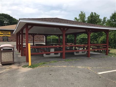 FRANKIE'S HOT DOGS, Waterbury - Menu, Prices & Restaurant Reviews ...