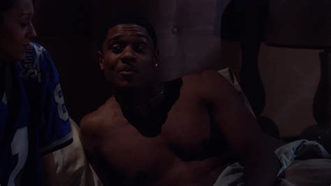 ausCAPS: Pooch Hall shirtless in The Game 1-08 "The Trey Wiggs Episode"