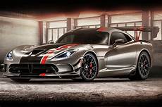 Dodge Viper Acr by 2016 Dodge Viper Reviews And Rating Motor Trend Dodge Viper Acr