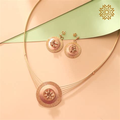 Buy Delicate Rose Gold Single Pendant Gold Necklace Set Online ...