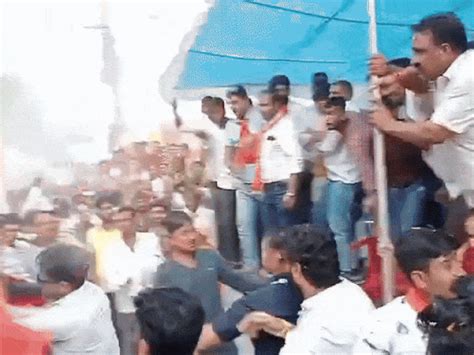 Ruckus between Congress and BJP members in Ujjain Clash during royal ...