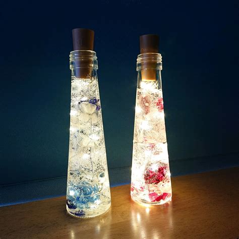 ハーバリウムジュエルライト★円錐 Ssize 仏花 光るハーバリウム | プリザーブドフラワー・ブライダルフラワー専門店masterwort