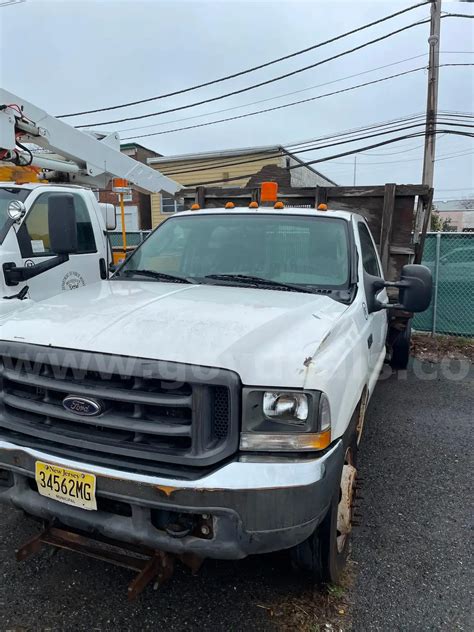 2003 Ford F-450 SD Rack Truck | AllSurplus