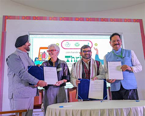 KIIT, KISS & Jhpiego Launches ‘THRIVE’ To Enhance Tribal Health & Youth Empowerment - KISS ...