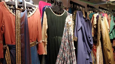 Buy Wedding Outfits From Monica Pitti's I LBB, Mumbai