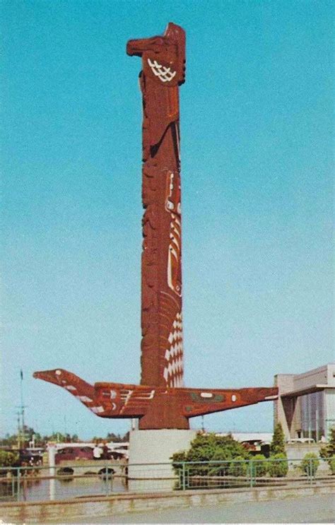 Wampanoag Totem Pole History and Art