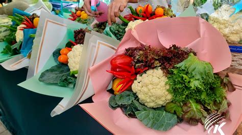 Local Produce Slide Show Image 的图像结果