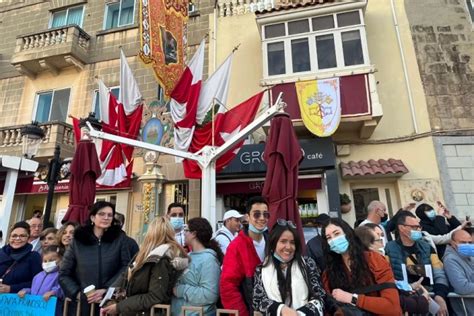 Pope Francis prays at St. Paul’s Grotto in Malta | Catholic News Agency