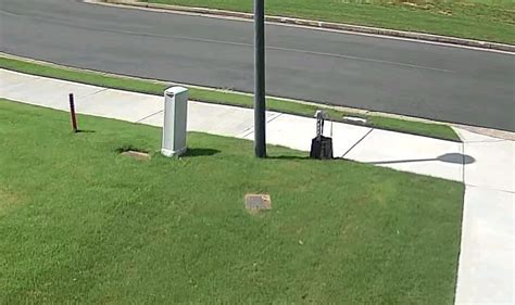 Comcast Utility Box 的图像结果