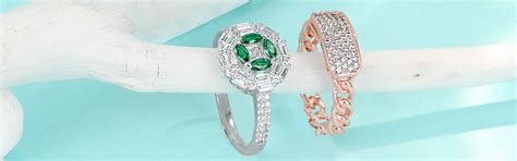 8 Best Gifting Jewellery Ideas Under 2500 – Touch925