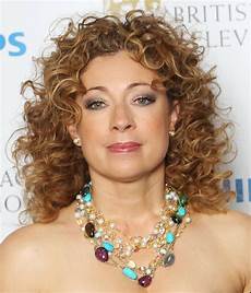 Womens Hairstyles For Curly Hair by Haircuts For Curly Hairstyles Are Glamourous Womens Hairstyles For Curly Hair