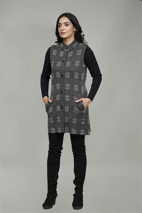 Women Woolen Sleeveless Long Coat – Newcastle Knitwears