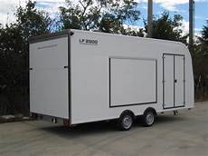 porta auto carrello porta auto chiuso porta auto carrello porta auto chiuso