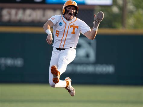 Tennessee baseball's seven-run inning vs Wake Forest sends Vols to ...