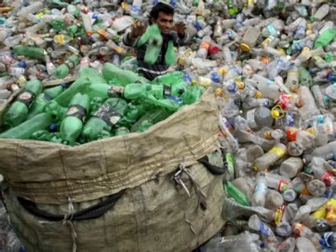 Scientists Made Plastic Using Lemon Extracts And CO2. Could This Be A ...