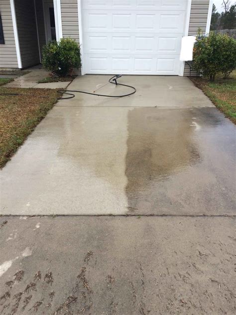 6 Reasons Why You Need Professional Driveway Cleaning Service ...
