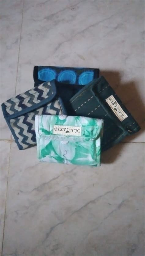 TLCB-009/Wallet/Pouches in cloth material & rexine– Thalir-LEED®