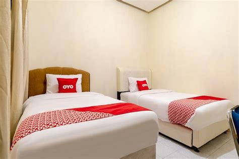 OYO 2069 WISMA SYARIAH KAMPUNG BARU (Kampungtempel) - Hotel Reviews ...