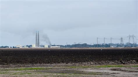 Update: Residents told to monitor hazardous smoke from Moss Landing ...