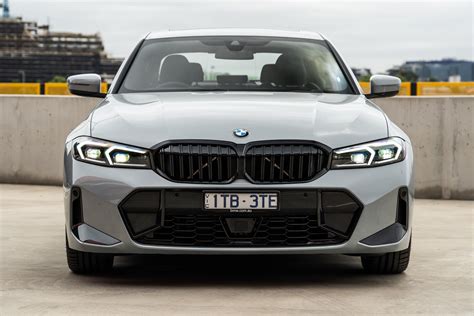 2023 BMW 320i review | CarExpert