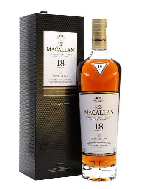 https://img.thewhiskyexchange.com/900/macob.18yov6.jpg