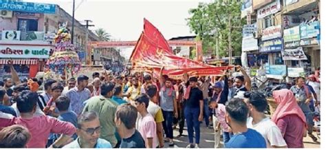 A group of 250 pedestrians reached Patan from Gandhinagar. Limbach ...