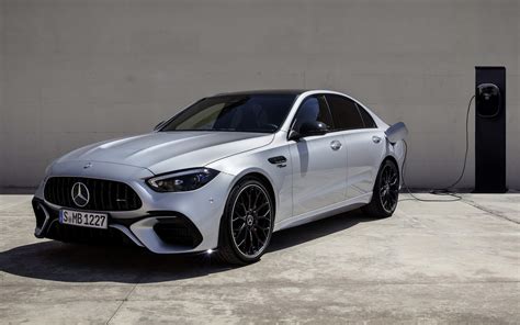 Novo Mercedes-AMG C63 S Performance S: fotos e detalhes - apresentação