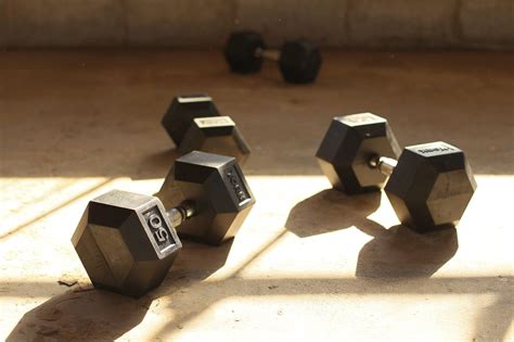Barbells & Collars | Weight Training Bars | YORK®