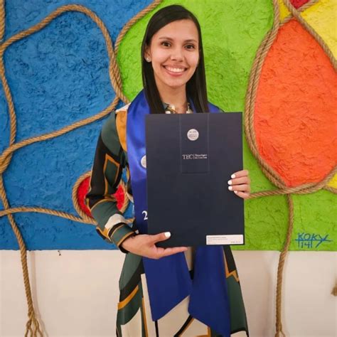 Vanessa Brenes Quirós on LinkedIn: Daughter of public education, with ...