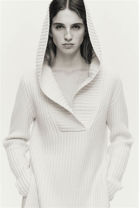 Hooded wool jumper - Cream - Ladies | H&M IN
