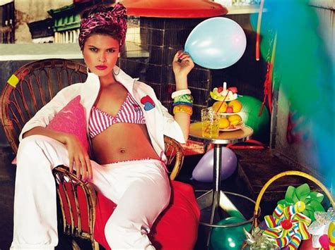Folies blugirl, що за бренд. Blumarine (Блюмарін) – історія бренду з Італії