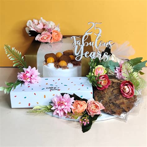 Mini Cake Hamper – cakeitaway