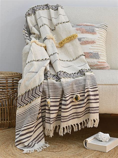 Ksenia Block-Printed Cotton Throw – Art Avenue