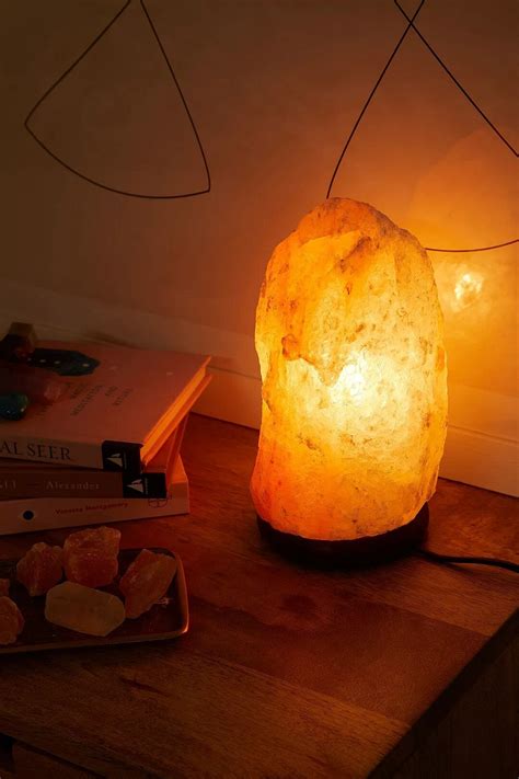 Himalayan Salt Lamp Origin at Will Hannah blog