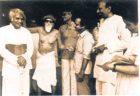 Gandhi, Tagore inspired Amte | India News - Times of India