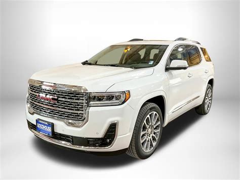 17 Gmc Acadia Denali
