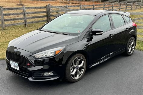 2018 Ford Focus ST for Sale - Cars & Bids