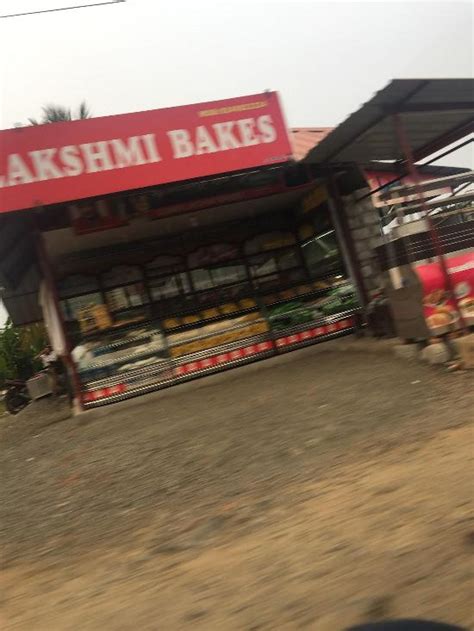 Lakshmi Bakes, Vadakkencherry, JF2R+9QH