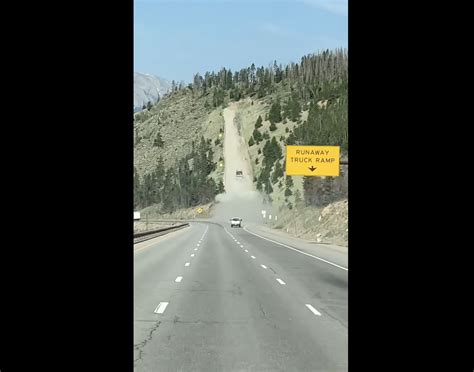 VIDEO: Truck driver almost hits the top of Colorado runaway ramp, then ...