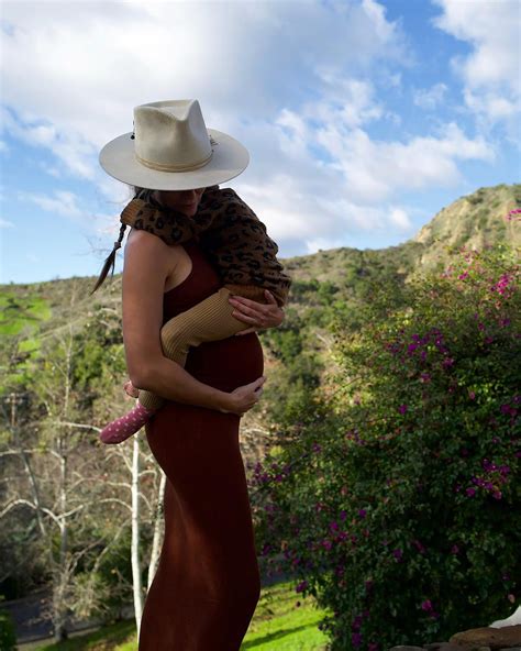 IAN SOMERHALDER BAKAL TIMANG ANAK KEDUA