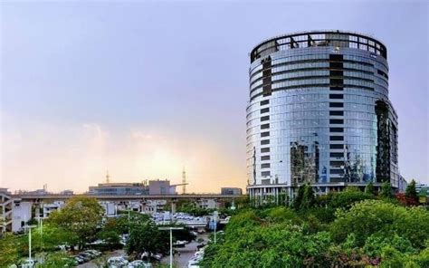 Gurugram Is Now Known To Be One Of The Top 5 IT Hubs In Asia | WhatsHot ...
